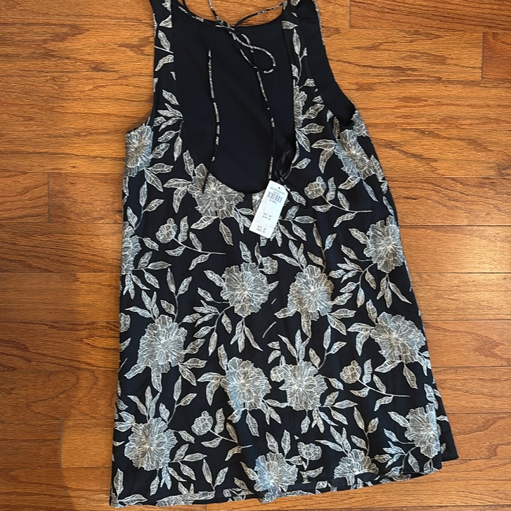 A&F Open-Back Trapeze Mini Dress XXS - Picture 4 of 5